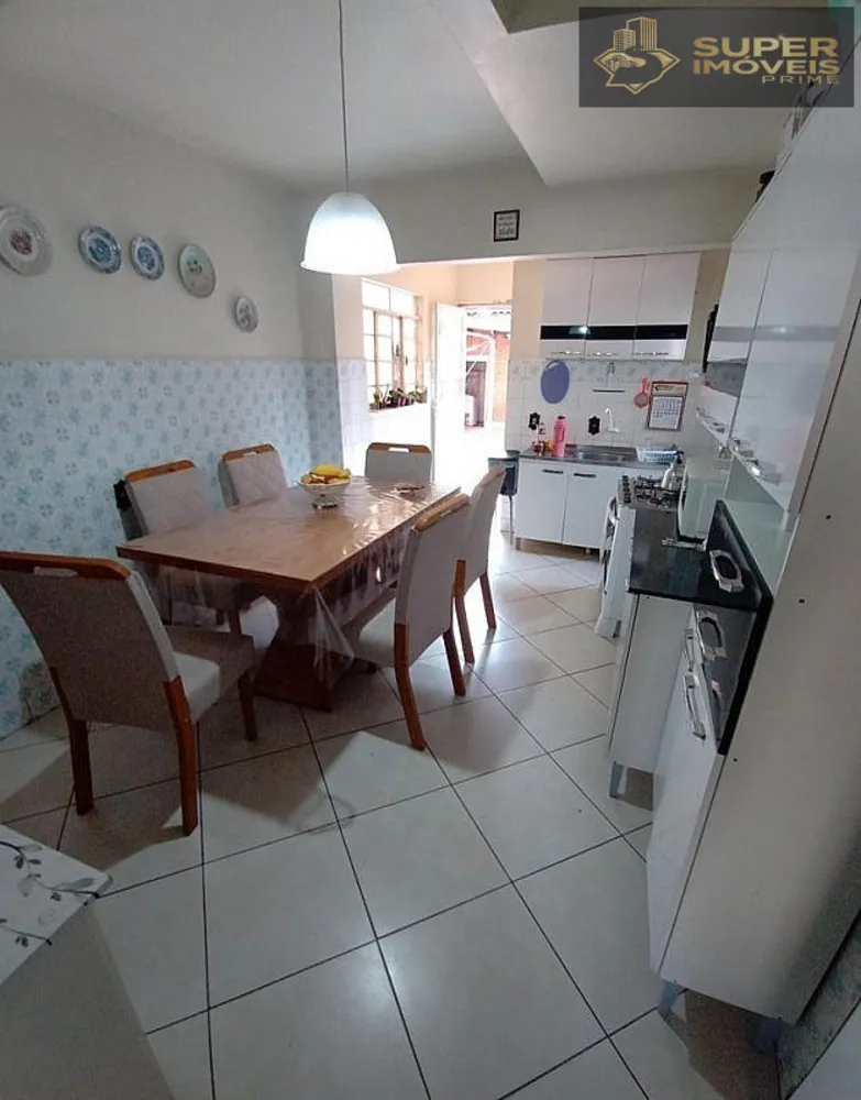 Casa, 4 quartos, 202 m² - Foto 4