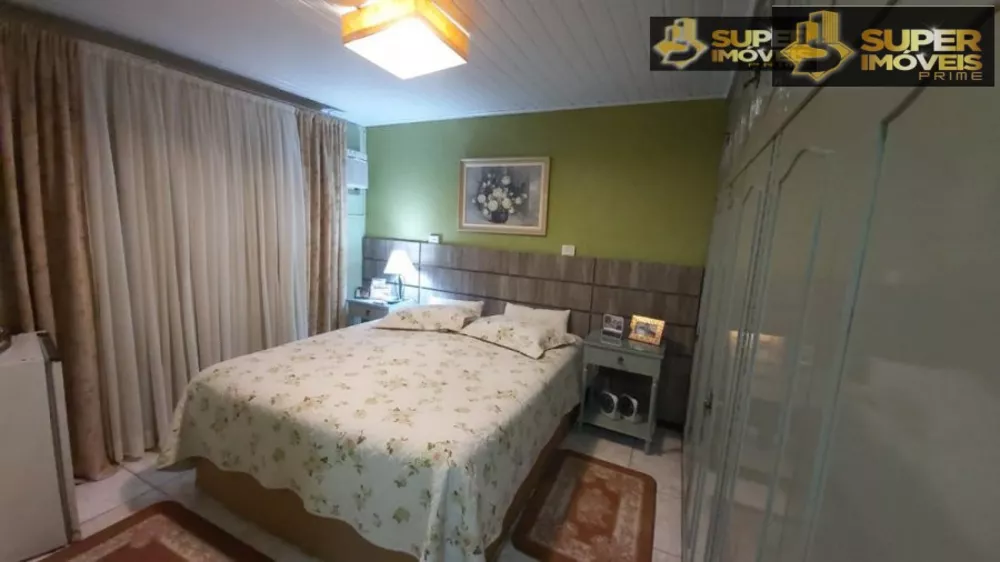 Casa à venda com 4 quartos, 300m² - Foto 5