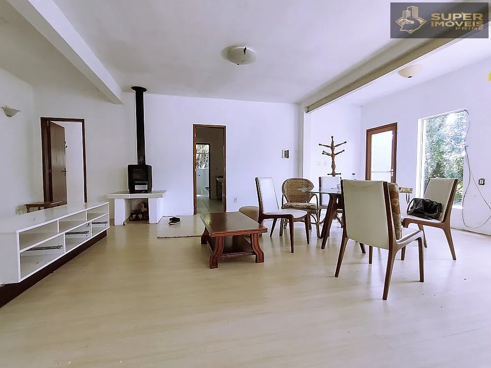 Casa, 3 quartos, 910 m² - Foto 2
