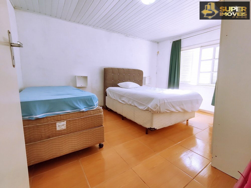 Casa à venda com 3 quartos, 300m² - Foto 14