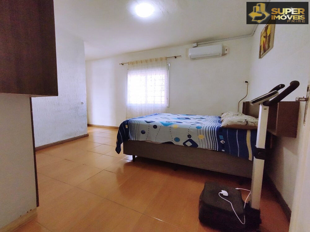 Casa à venda com 3 quartos, 300m² - Foto 9