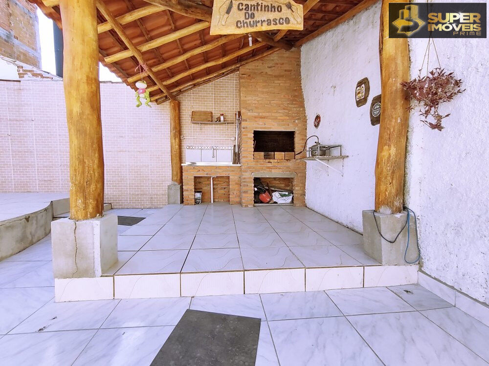 Casa à venda com 3 quartos, 300m² - Foto 3