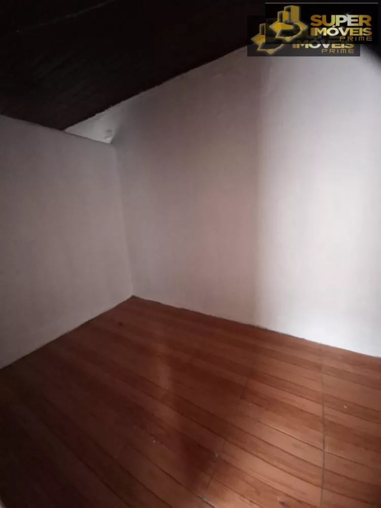 Casa à venda com 3 quartos, 270m² - Foto 5