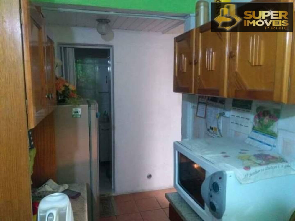 Apartamento à venda com 2 quartos, 70m² - Foto 3
