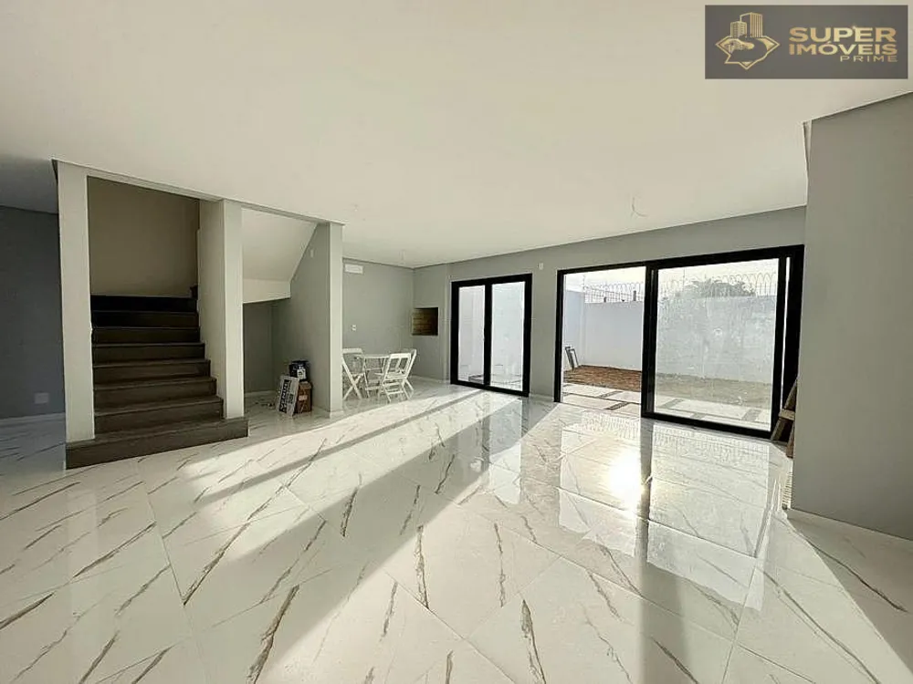 Casa, 3 quartos, 203 m² - Foto 1