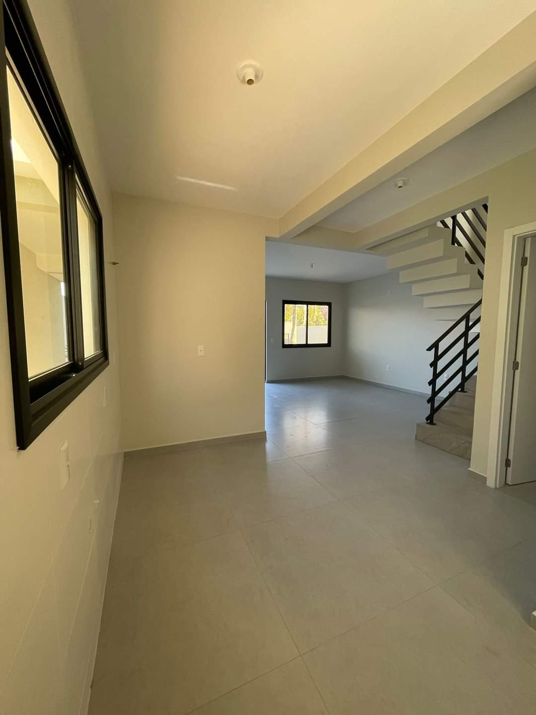 Casa à venda com 3 quartos, 122m² - Foto 10