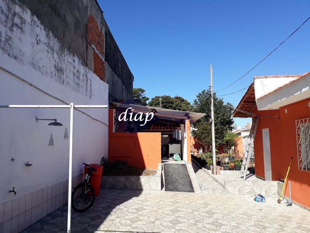 Casa, 2 quartos, 228 m² - Foto 1