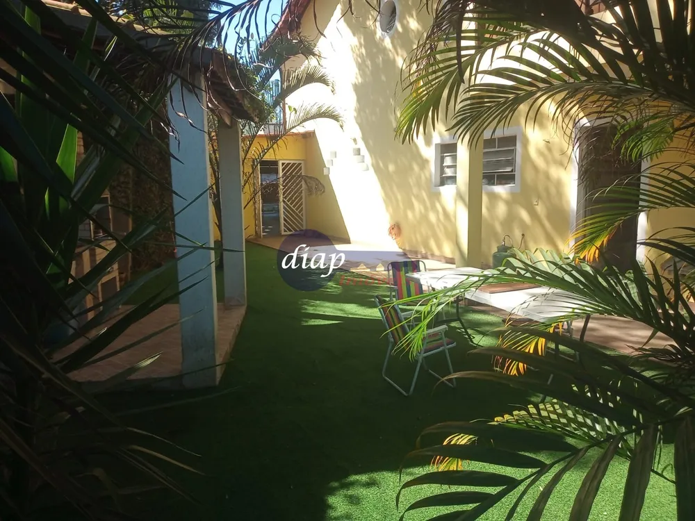Casa, 4 quartos, 220 m² - Foto 4
