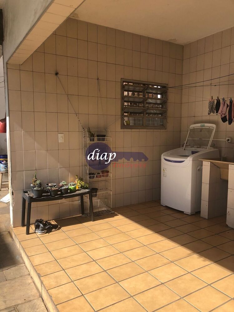Casa, 4 quartos, 450 m² - Foto 1