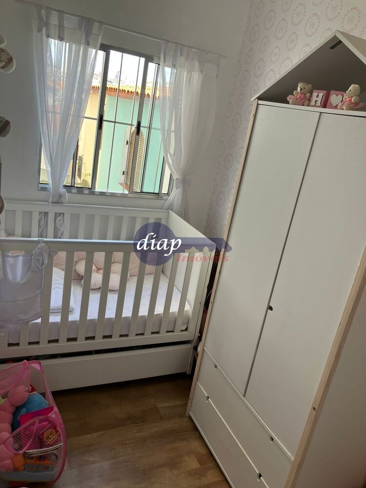 Casa à venda com 4 quartos, 152m² - Foto 3