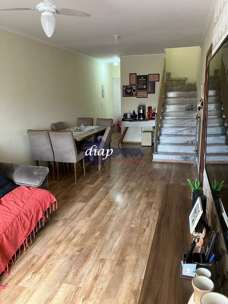 Casa à venda com 4 quartos, 152m² - Foto 7