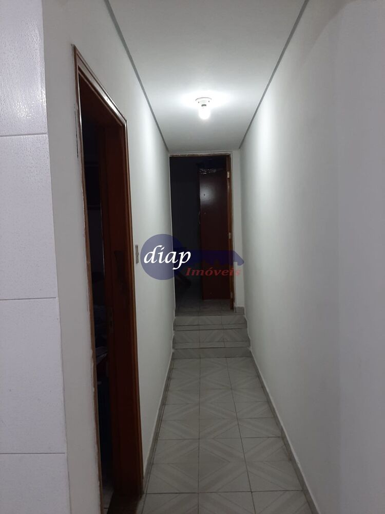 Casa, 4 quartos, 258 m² - Foto 1