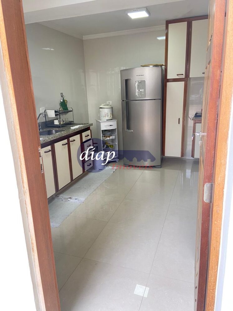 Casa, 3 quartos, 161 m² - Foto 2