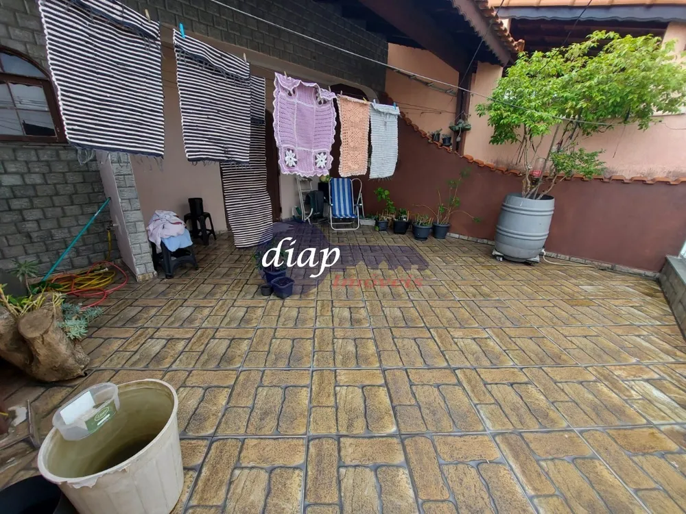 Casa, 4 quartos, 247 m² - Foto 9