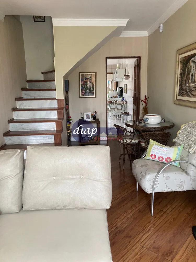 Casa, 2 quartos, 200 m² - Foto 1