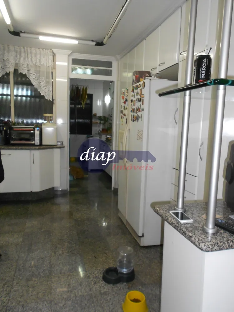 Casa, 3 quartos, 286 m² - Foto 14