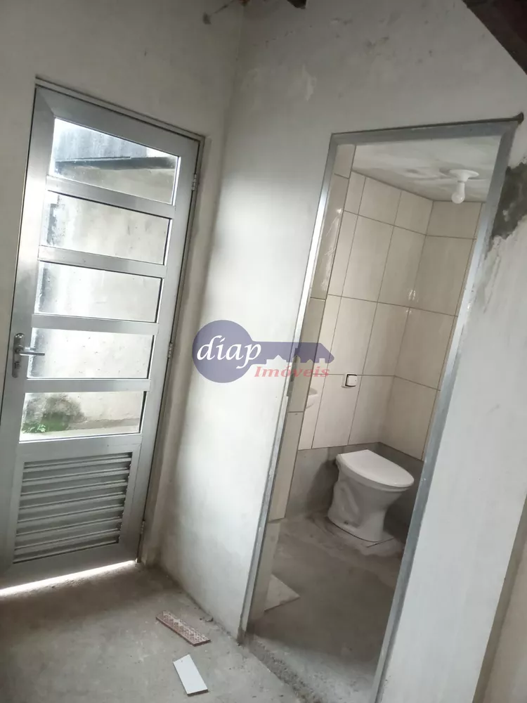 Casa à venda com 4 quartos, 250m² - Foto 5