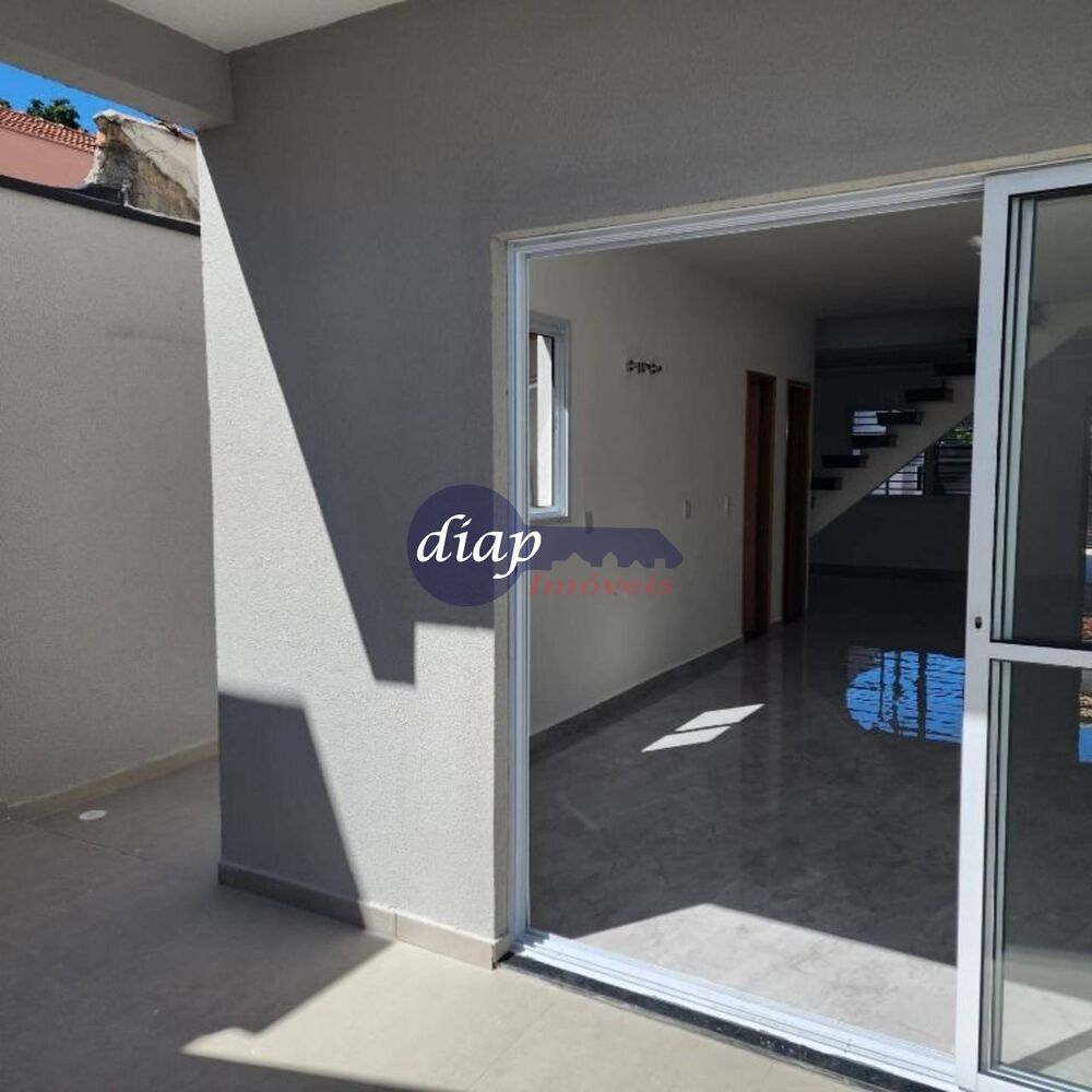 Casa, 3 quartos, 114 m² - Foto 1