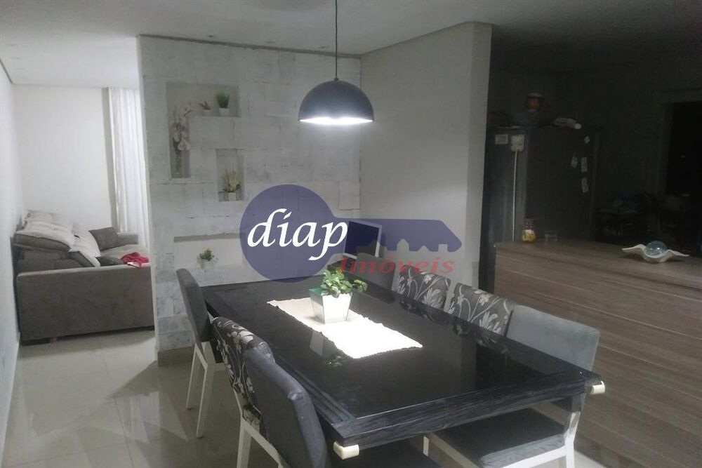Casa, 3 quartos, 200 m² - Foto 1
