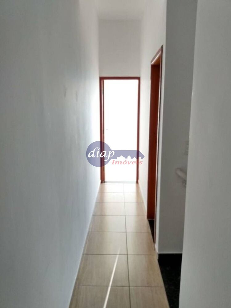 Casa à venda com 3 quartos, 91m² - Foto 2