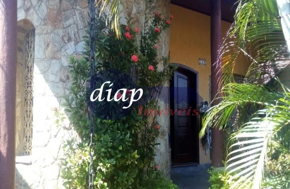 Casa, 3 quartos, 400 m² - Foto 1