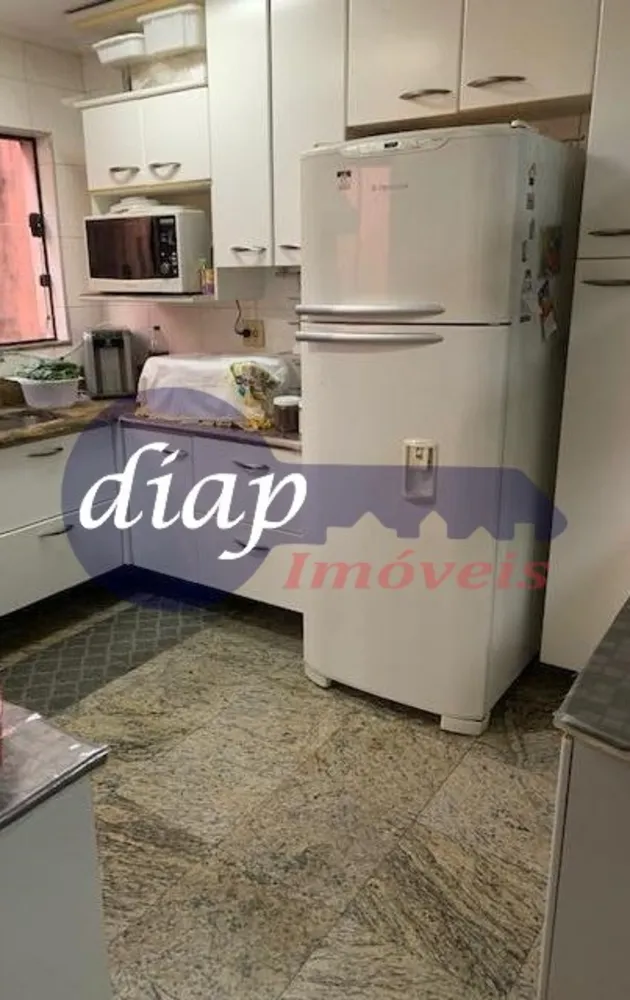 Casa, 3 quartos, 250 m² - Foto 12