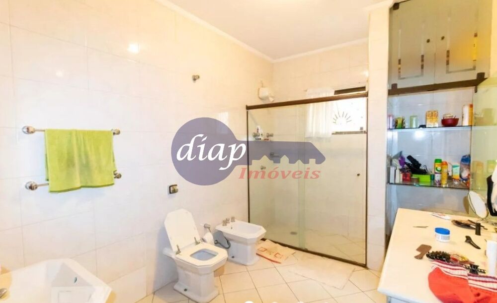 Casa, 5 quartos, 243 m² - Foto 1