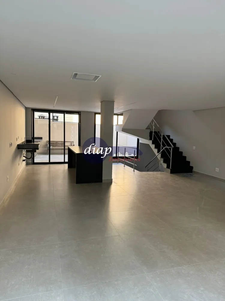 Casa, 3 quartos, 260 m² - Foto 1