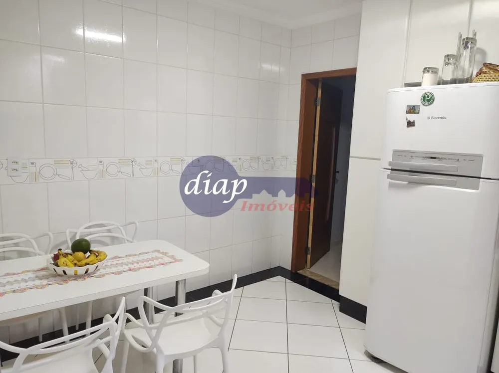 Casa, 3 quartos, 250 m² - Foto 4