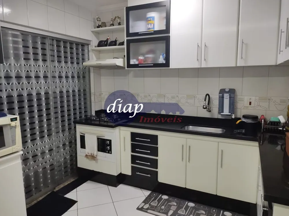 Casa, 3 quartos, 250 m² - Foto 9