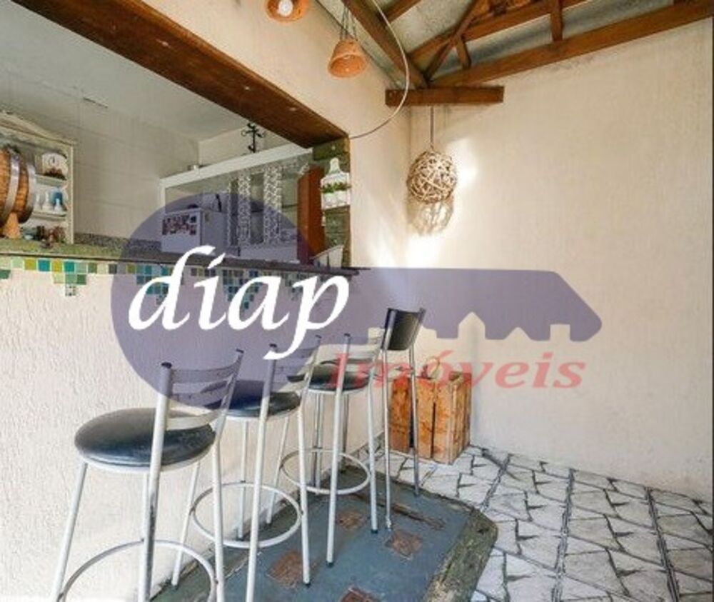 Casa, 5 quartos, 240 m² - Foto 1
