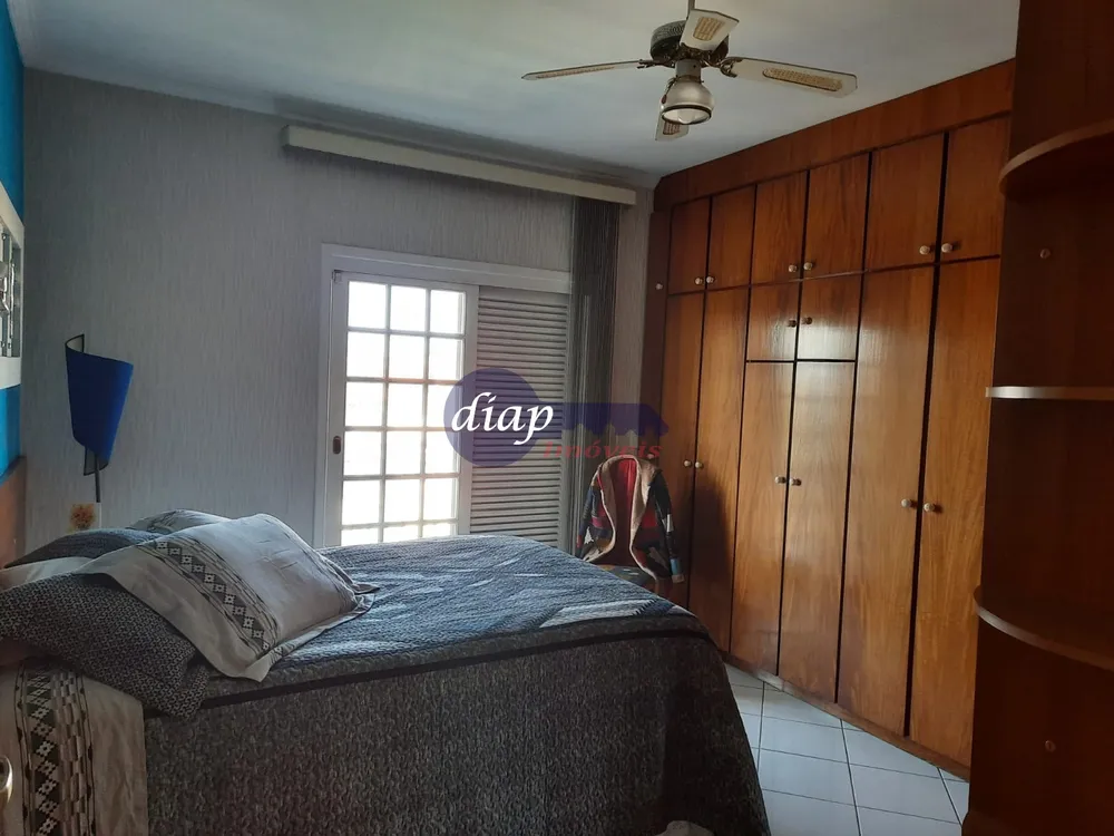 Casa, 3 quartos, 225 m² - Foto 11