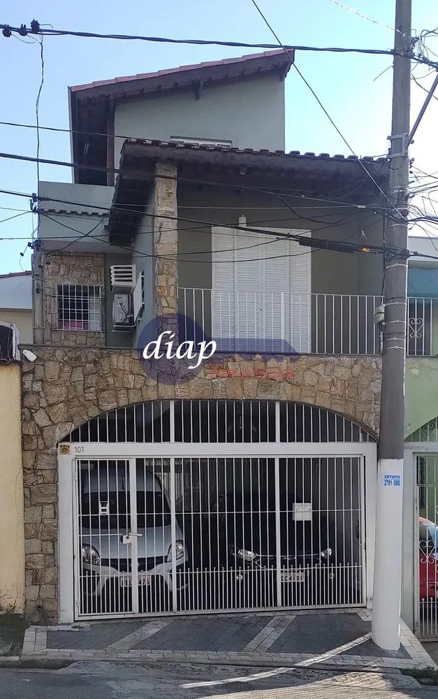 Casa, 4 quartos, 190 m² - Foto 1