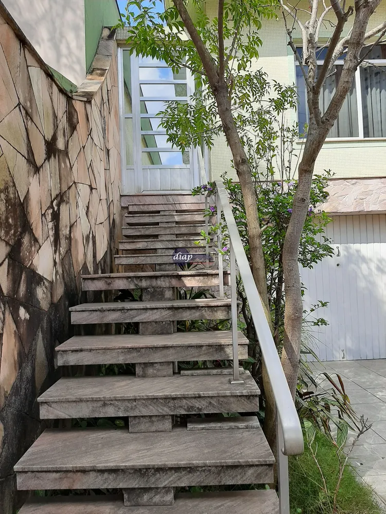 Casa, 3 quartos, 294 m² - Foto 3