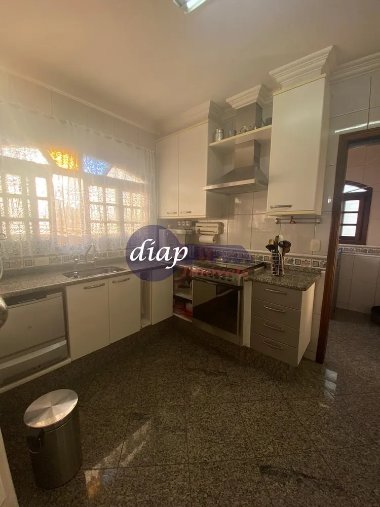 Casa, 3 quartos, 239 m² - Foto 6