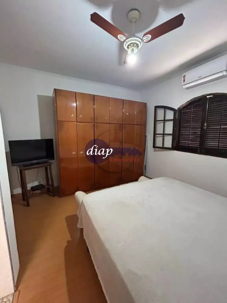 Casa, 3 quartos, 300 m² - Foto 9