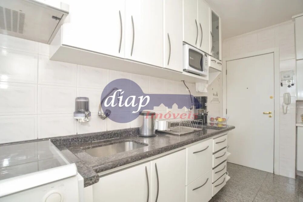 Apartamento à venda com 3 quartos, 84m² - Foto 4