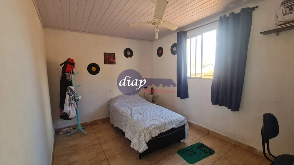 Casa, 3 quartos, 228 m² - Foto 9