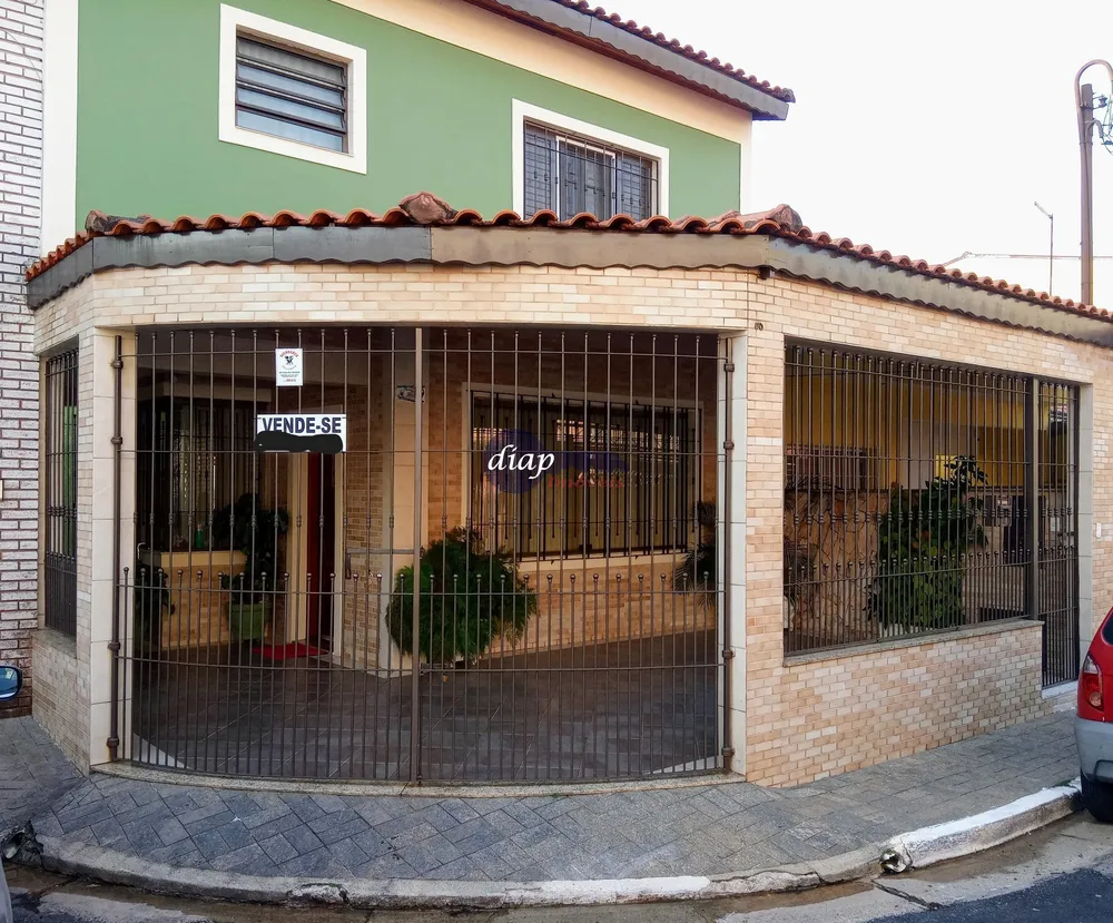 Casa, 3 quartos, 220 m² - Foto 2