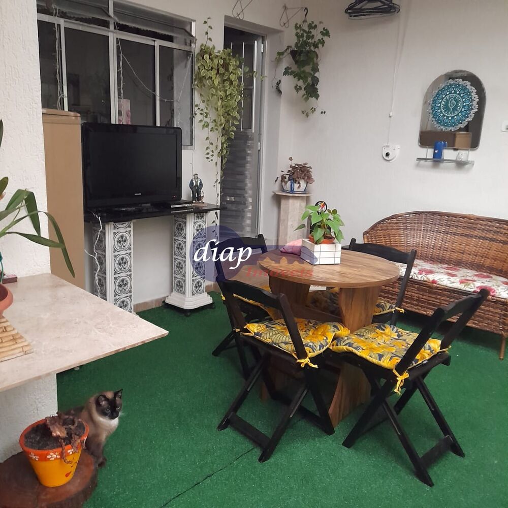 Casa, 4 quartos, 157 m² - Foto 1