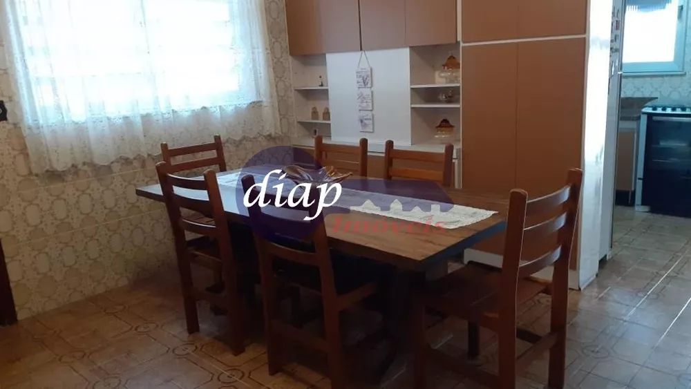 Casa, 3 quartos, 240 m² - Foto 18