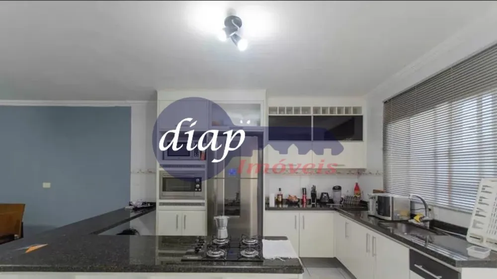 Casa, 3 quartos, 224 m² - Foto 11