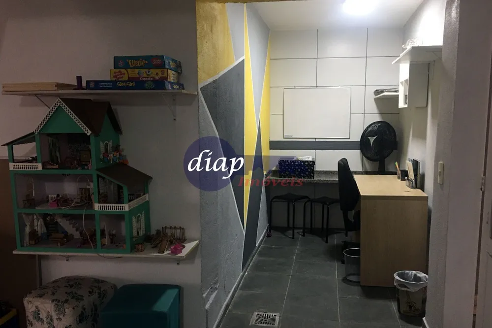 Casa, 4 quartos, 260 m² - Foto 15