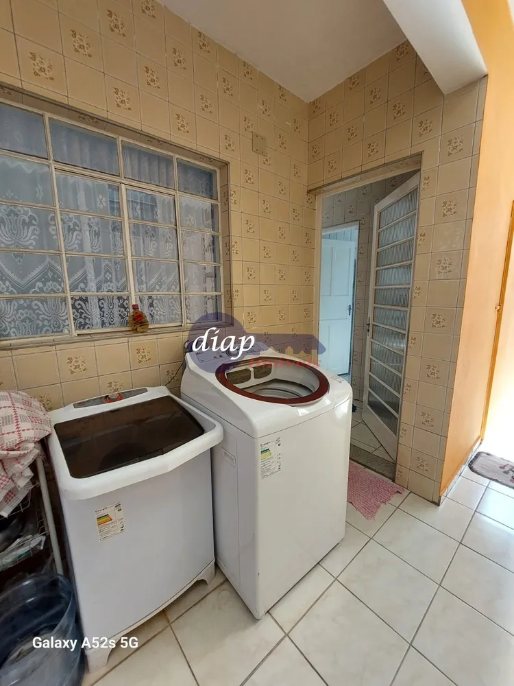 Casa, 4 quartos, 260 m² - Foto 1