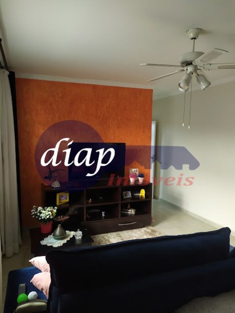 Casa, 3 quartos, 172 m² - Foto 1