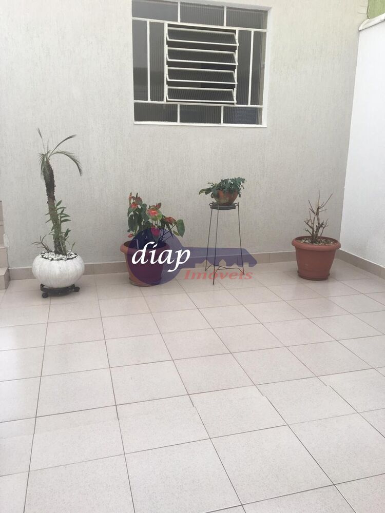 Casa à venda com 4 quartos, 300m² - Foto 4