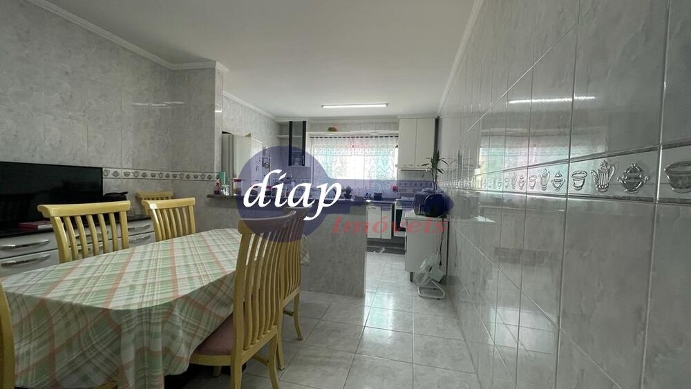 Casa, 3 quartos, 240 m² - Foto 7