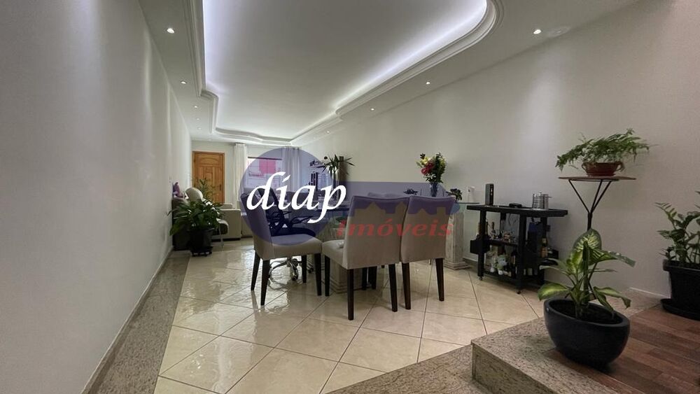 Casa, 3 quartos, 240 m² - Foto 4