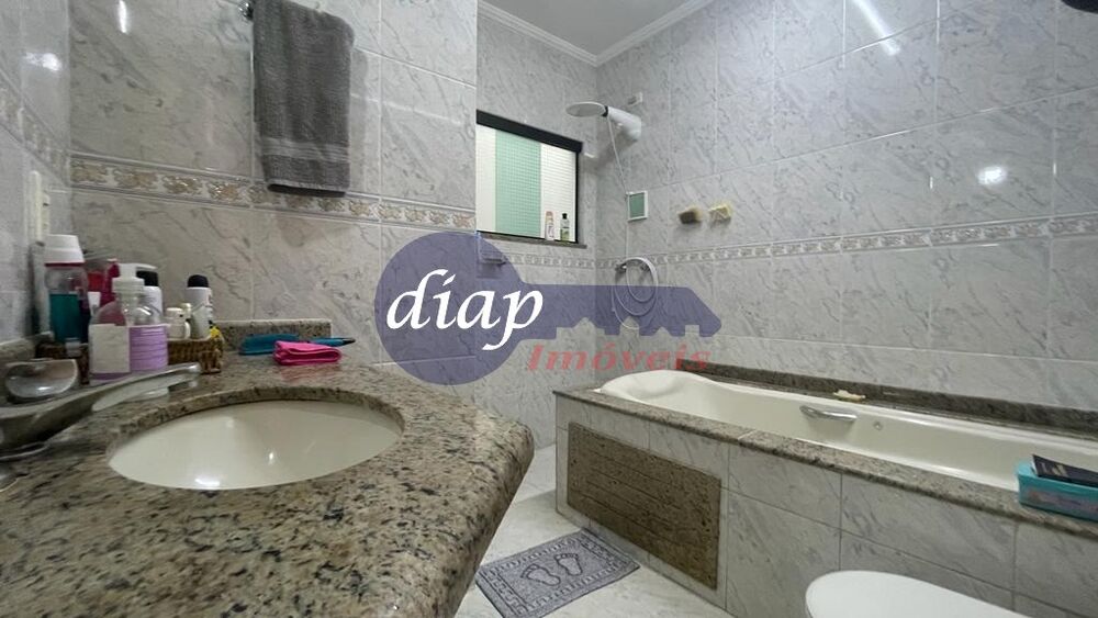 Casa, 3 quartos, 240 m² - Foto 6