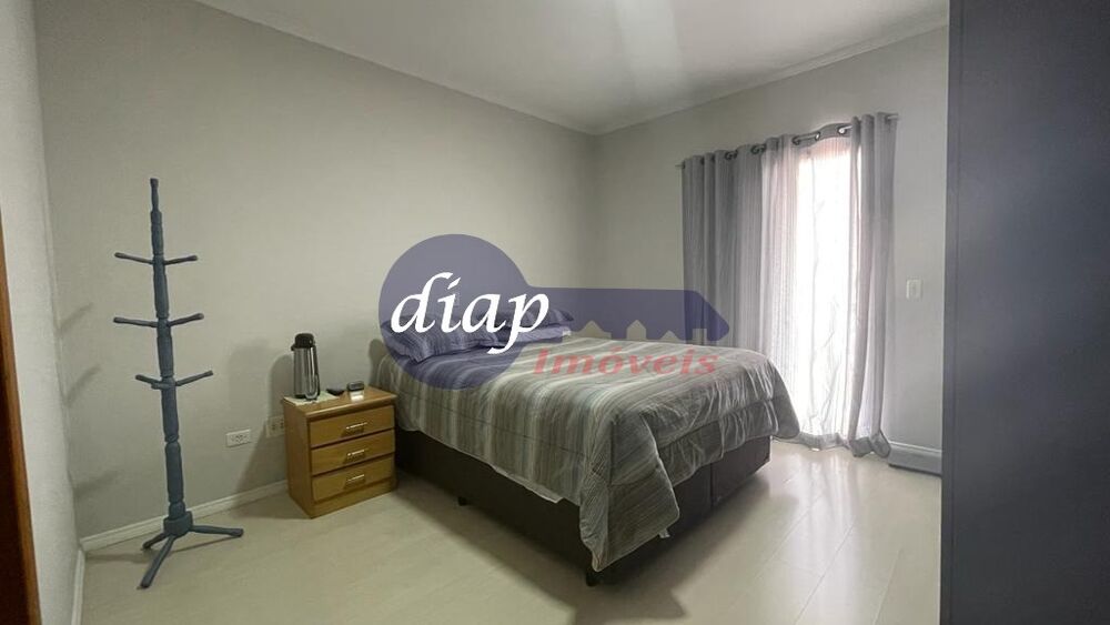 Casa, 3 quartos, 240 m² - Foto 8